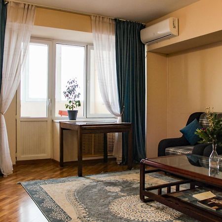 Золотой Квадрат 60 Кв2 Apartman Almati Kültér fotó