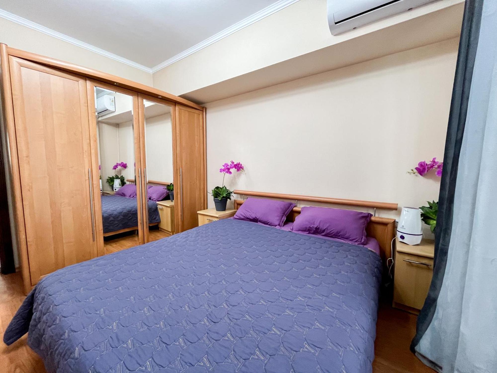 Золотой Квадрат 60 Кв2 Apartman Almati Kültér fotó